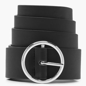 Round buckle boyfriend belt